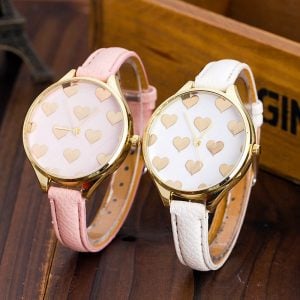 reloj corazones